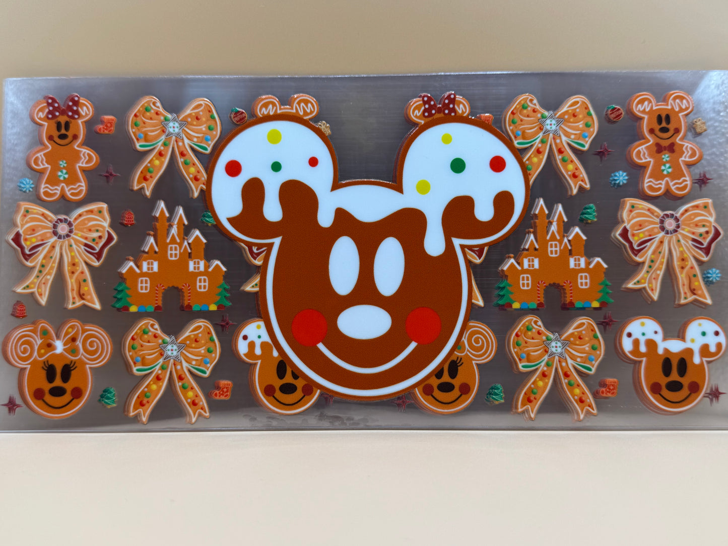 Gingerman mouse and bow 16oz UVDTF