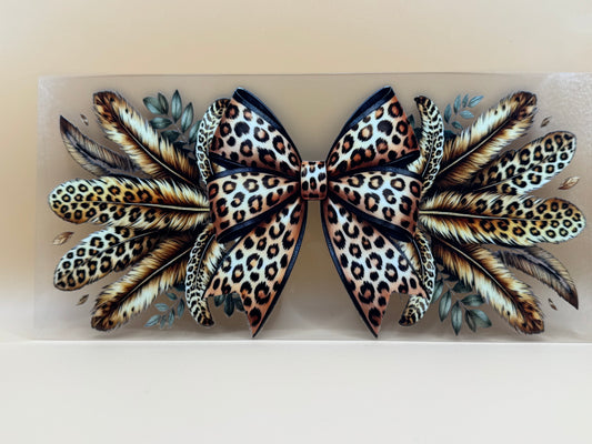 Bow with feathers 16oz UVDTF